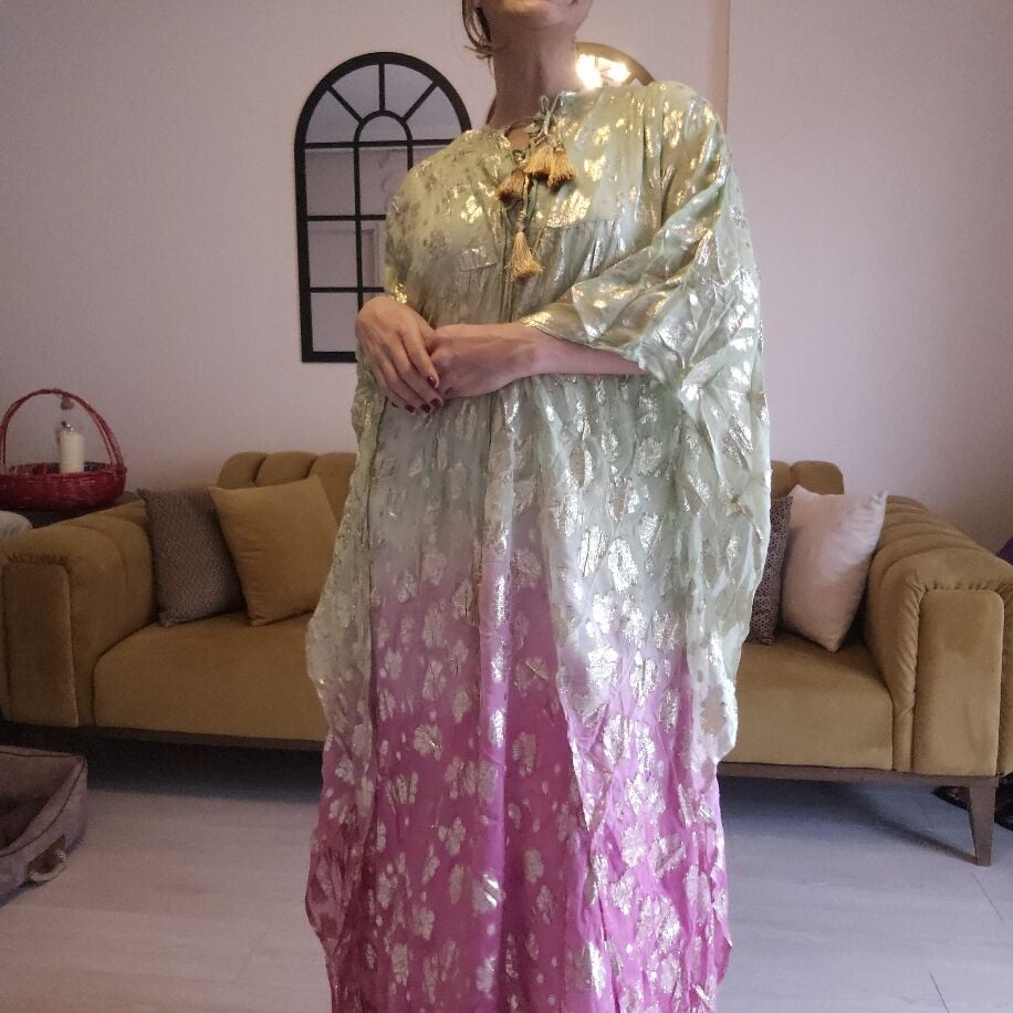 İthal Yaldızlı Panço Yeşil Pembe