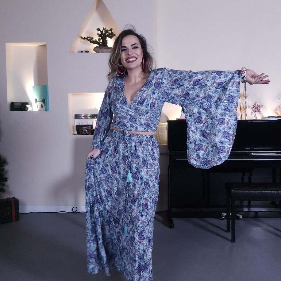 İthal İpek Etekli Takım E8