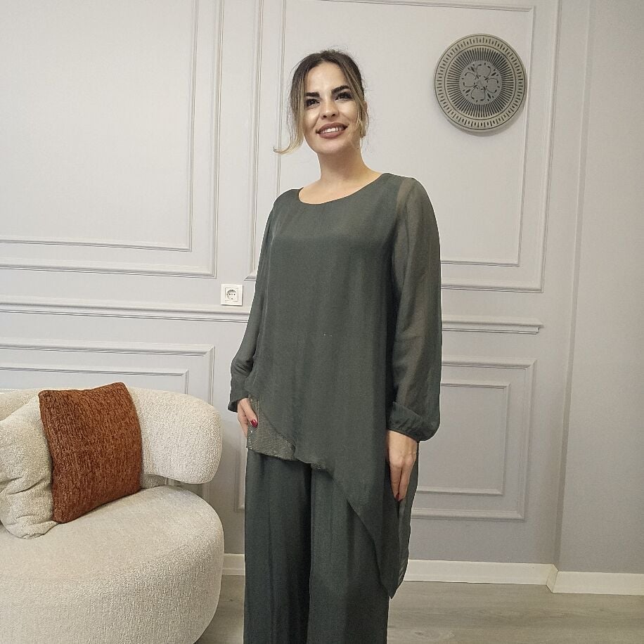 İtalyan Payetli İpek Takım Yeşil