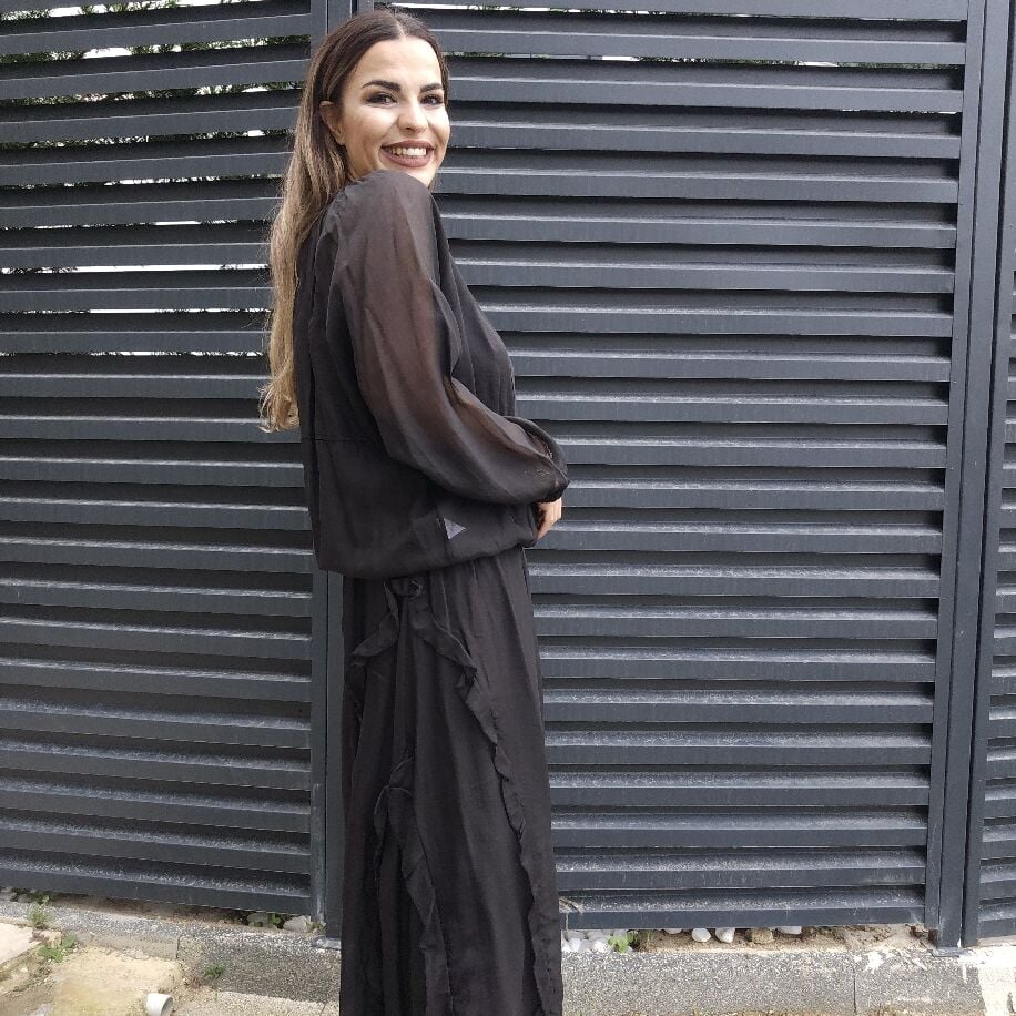 İtalyan Fırfırlı İpek Takım Siyah