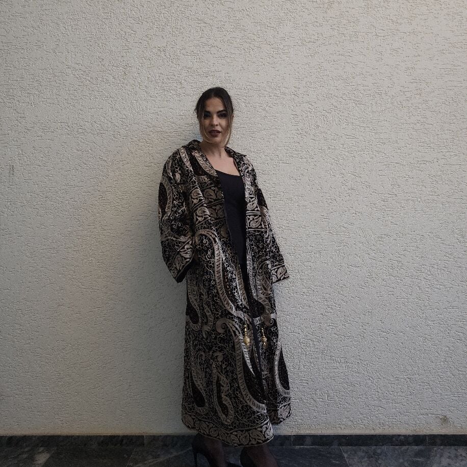 İthal Kadife Asaleti Kaftan Beyaz