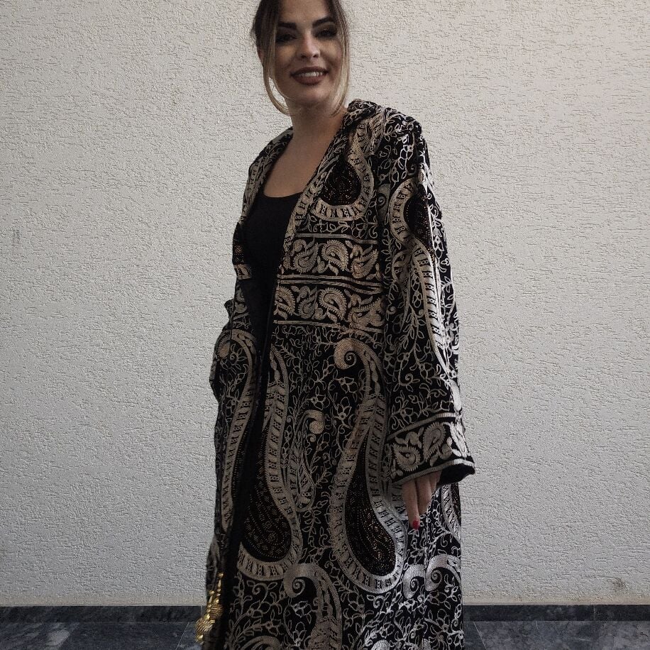 İthal Kadife Asaleti Kaftan Beyaz