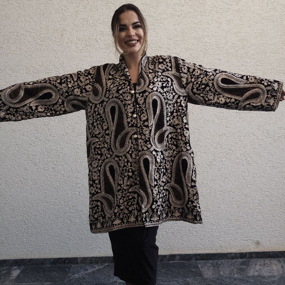 İthal Kadife Asaleti Kısa Kaftan  Beyaz